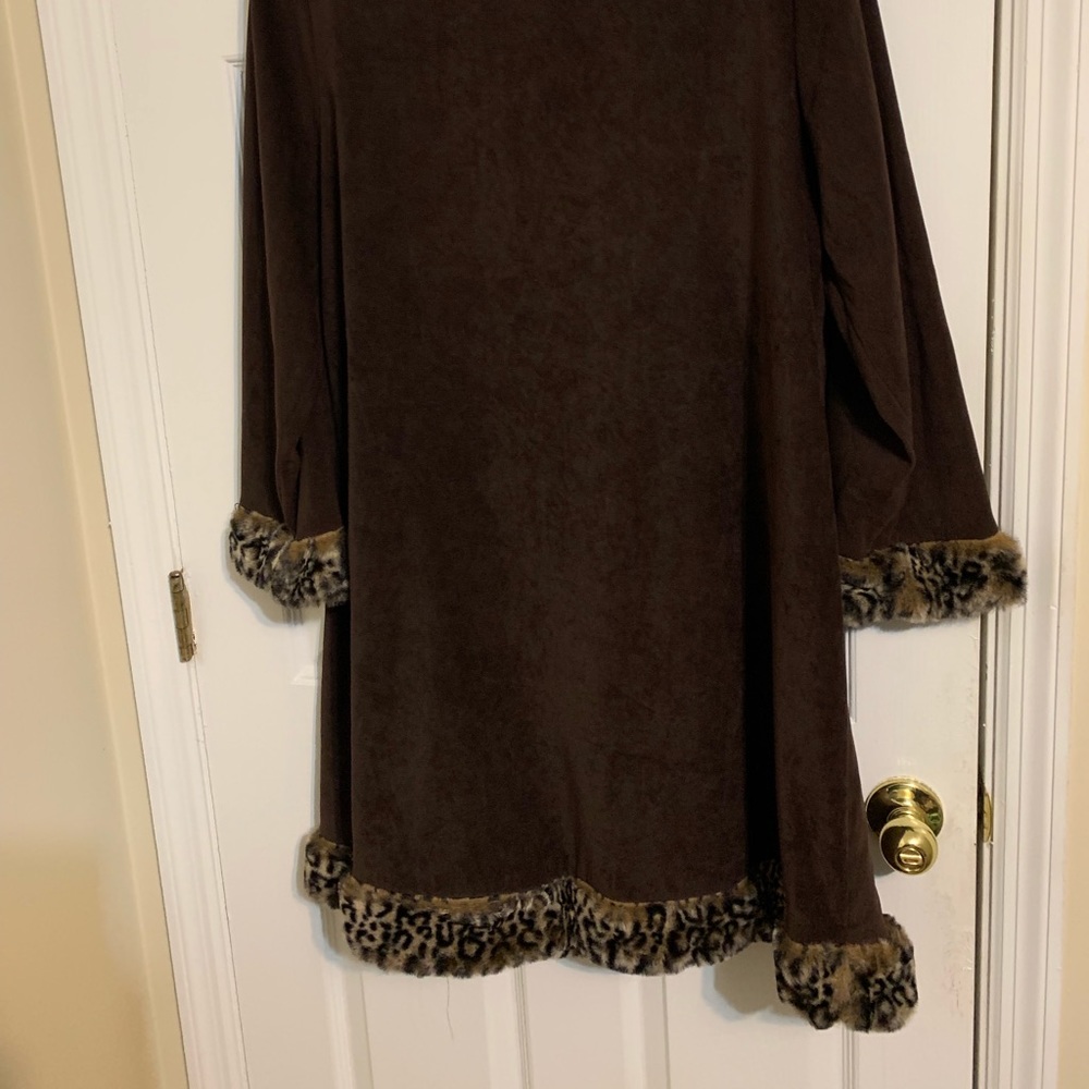 Faux Suede/Faux Leopard  Lite Coat size Large